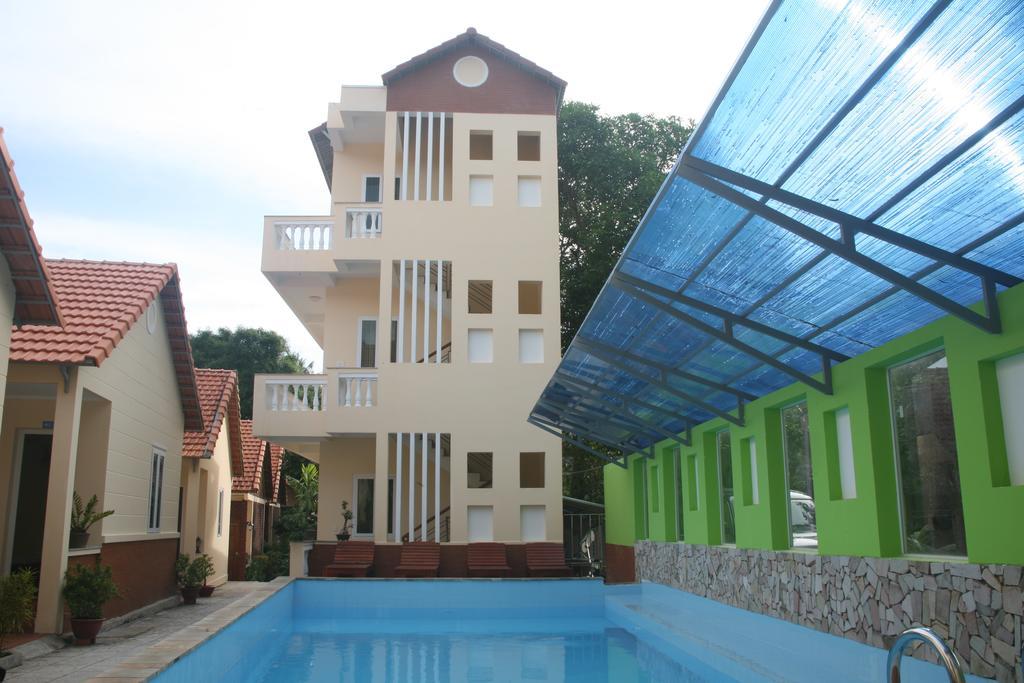 Truong Linh Phu Quoc Resort Buitenkant foto