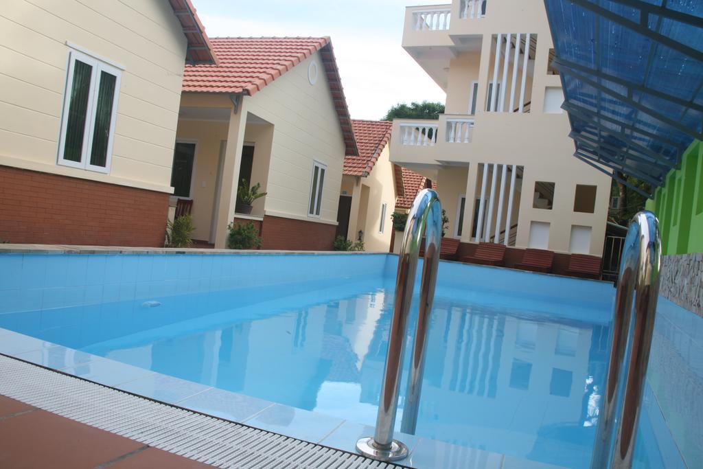 Truong Linh Phu Quoc Resort Buitenkant foto